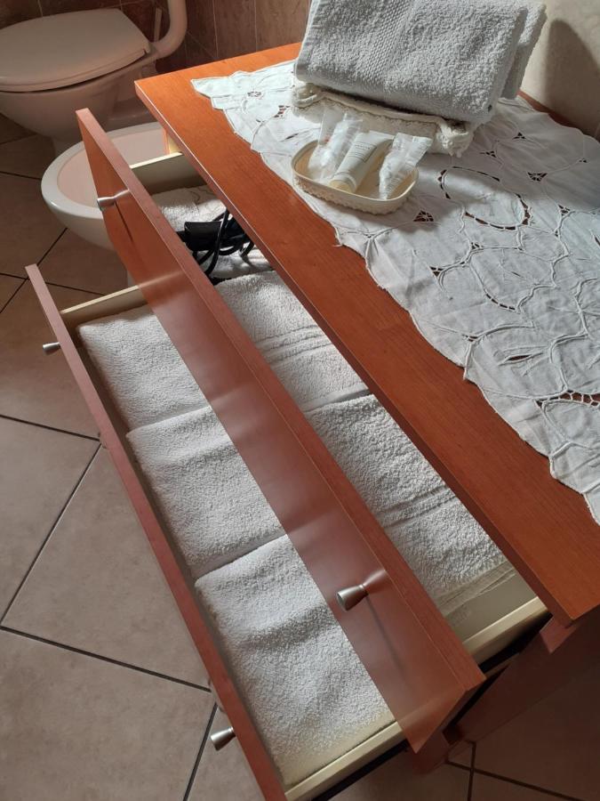 Casa Vacanze Valvendra Lovere Luaran gambar